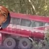 Violento choque contra árboles dejó un muerto en plena carretera.