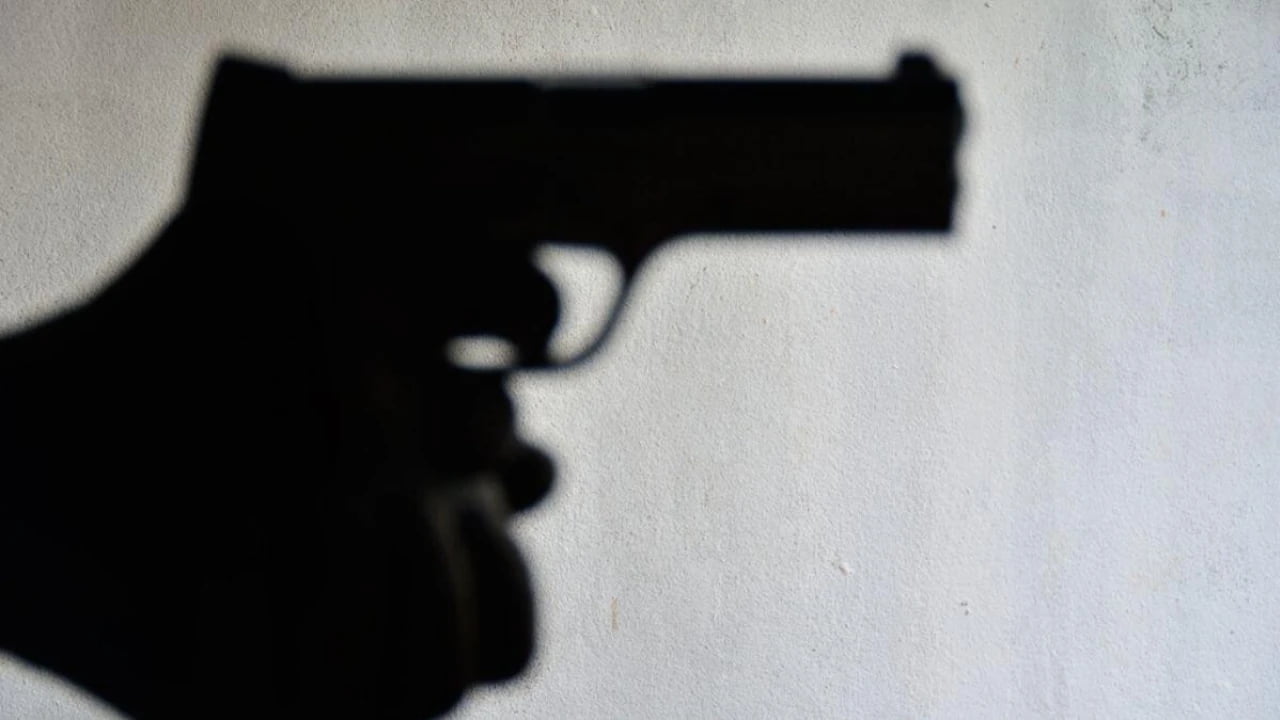 Violento ataque armado dejó dos heridos, entre ellos una mujer embarazada