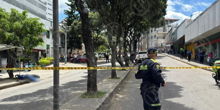 Video: funcionario del ejército dio de baja a un hombre que pretendía junto a su cómplice cometer un hurto