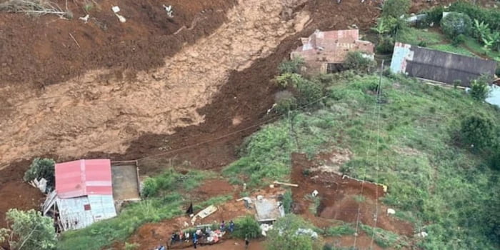 Tragedia: Ya son ocho los muertos tras deslizamiento de tierra por lluvias.