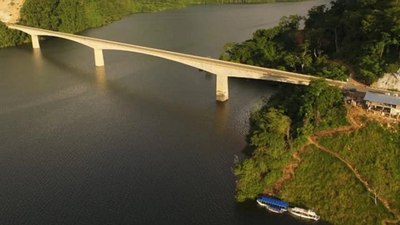 Hallan cuerpo de hombre desaparecido tras paseo en lancha en Topocoro