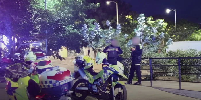 mujer asesinada y otra herida en ataque a tiros cerca del Cementerio Central